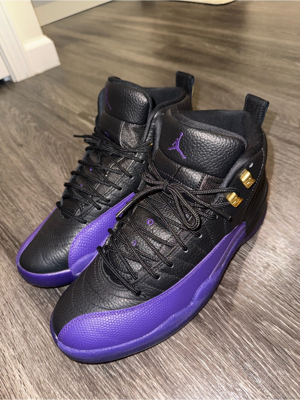 Air Jordan 12 Retro “Field Purple” – Size 10